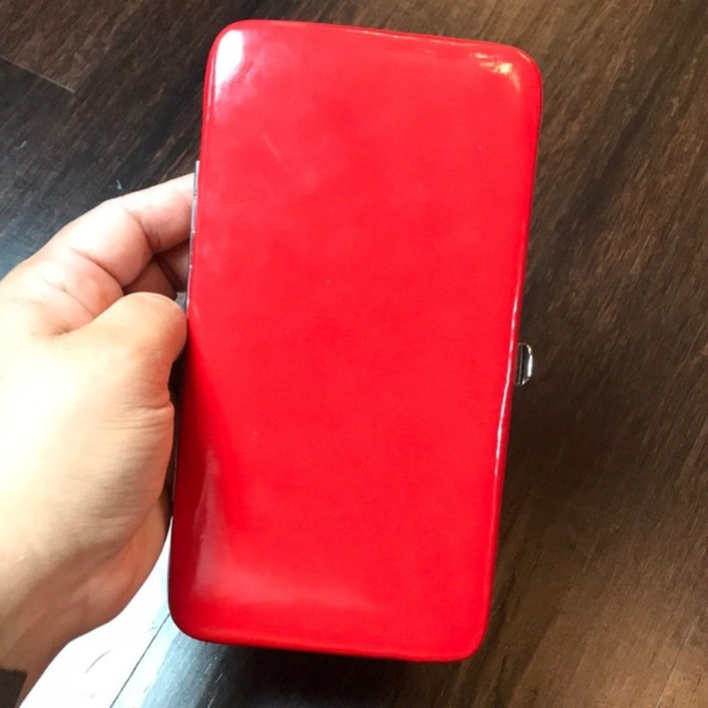 🔥 4 For $20 Lancôme Hard PU Wallet Red and Silvet